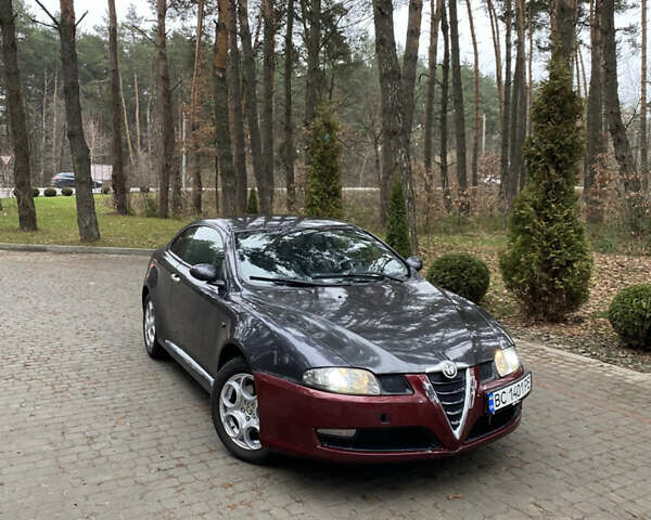 Сірий Альфа Ромео GT, об'ємом двигуна 1.9 л та пробігом 268 тис. км за 3000 $, фото 1 на Automoto.ua
