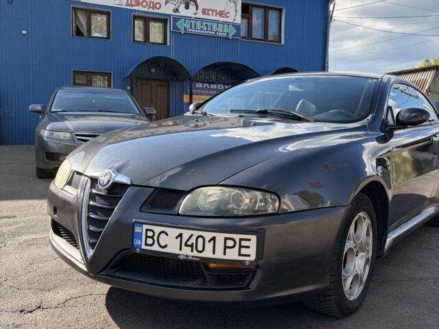 Серый Альфа Ромео ГТ, объемом двигателя 1.9 л и пробегом 270 тыс. км за 3300 $, фото 1 на Automoto.ua