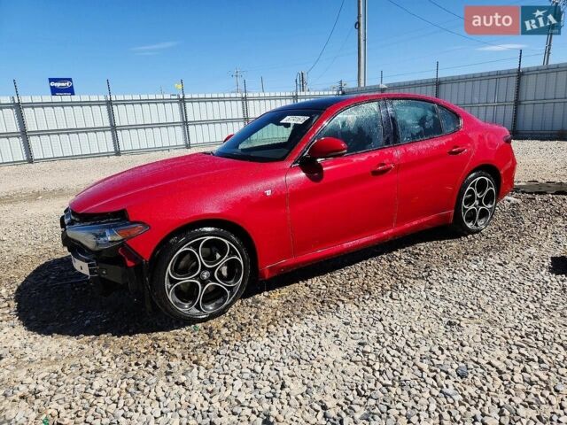 Альфа Ромео Джулія, об'ємом двигуна 2 л та пробігом 53 тис. км за 6000 $, фото 1 на Automoto.ua