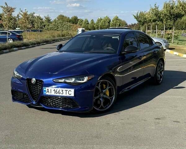 Альфа Ромео Джулия 2021 в Киеве на Automoto.ua Синий Альфа Ромео Джулия, объемом двигателя 2 л и пробегом 59 тыс. км за 24950 $, фото 1 на Automoto.ua