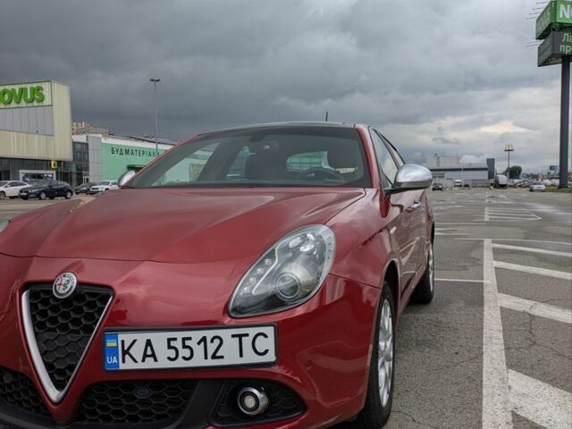 Червоний Альфа Ромео Giulietta, об'ємом двигуна 1.4 л та пробігом 99 тис. км за 16200 $, фото 1 на Automoto.ua