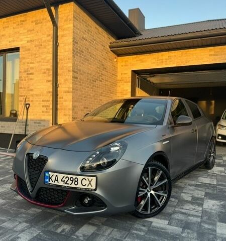 Серый Альфа Ромео Джульетта, объемом двигателя 1.37 л и пробегом 39 тыс. км за 20000 $, фото 1 на Automoto.ua