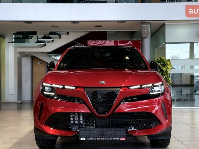 Альфа Ромео Джуніор, об'ємом двигуна 1.2 л та пробігом 0 тис. км за 33644 $, фото 1 на Automoto.ua