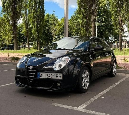 Черный Альфа Ромео Мито, объемом двигателя 1.4 л и пробегом 275 тыс. км за 5500 $, фото 1 на Automoto.ua