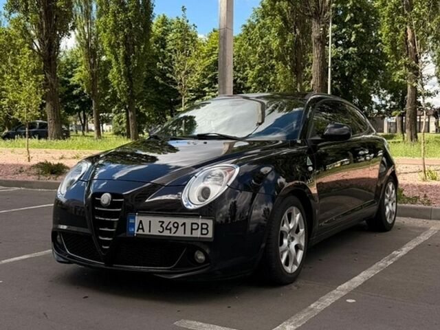 Чорний Альфа Ромео Mito, об'ємом двигуна 1.4 л та пробігом 275 тис. км за 4700 $, фото 1 на Automoto.ua