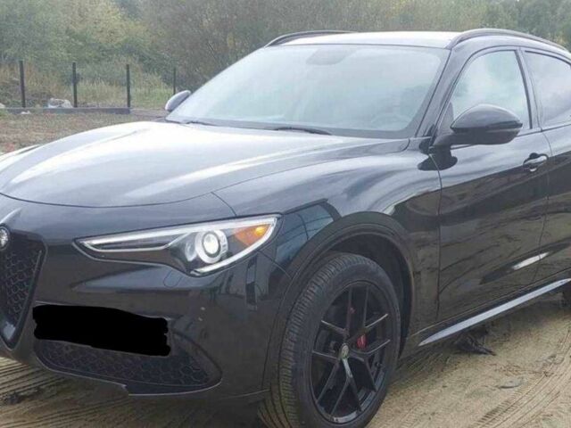 Черный Альфа Ромео Стелвио, объемом двигателя 2 л и пробегом 86 тыс. км за 15700 $, фото 1 на Automoto.ua
