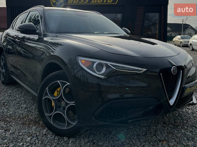 Коричневий Альфа Ромео Стелвіо, об'ємом двигуна 2 л та пробігом 81 тис. км за 22500 $, фото 1 на Automoto.ua