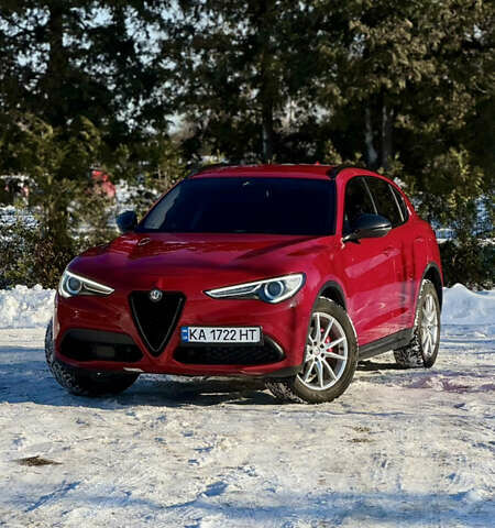 Червоний Альфа Ромео Стелвіо, об'ємом двигуна 2 л та пробігом 120 тис. км за 18300 $, фото 1 на Automoto.ua