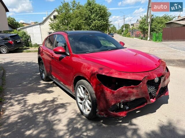 Альфа Ромео Стелвіо, об'ємом двигуна 2 л та пробігом 1 тис. км за 13950 $, фото 1 на Automoto.ua