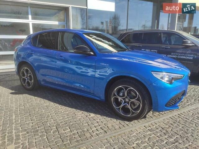 Синий Альфа Ромео Стелвио, объемом двигателя 2 л и пробегом 3 тыс. км за 45900 $, фото 1 на Automoto.ua