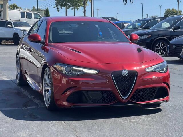 Красный Альфа Giulia, объемом двигателя 2.9 л и пробегом 58 тыс. км за 9170 $, фото 1 на Automoto.ua