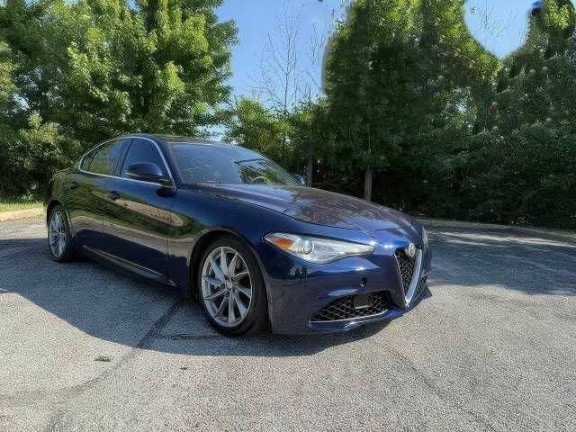 Синий Альфа Giulia, объемом двигателя 2 л и пробегом 99 тыс. км за 9170 $, фото 1 на Automoto.ua