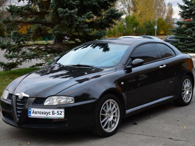 Чорний Альфа GT, об'ємом двигуна 1.9 л та пробігом 227 тис. км за 4200 $, фото 1 на Automoto.ua