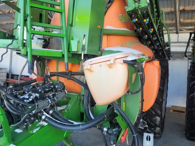 Зеленый Амазони UX 5200, объемом двигателя 0 л и пробегом 0 тыс. км за 21000 $, фото 1 на Automoto.ua