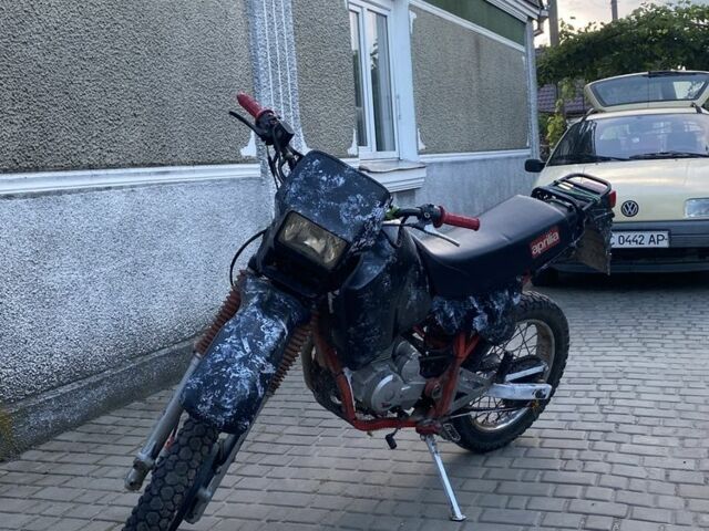 Априлия 3302, объемом двигателя 0.25 л и пробегом 0 тыс. км за 750 $, фото 1 на Automoto.ua