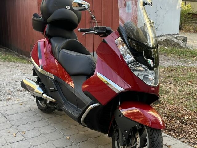 Априлия Атлантик, объемом двигателя 0.5 л и пробегом 0 тыс. км за 2800 $, фото 1 на Automoto.ua