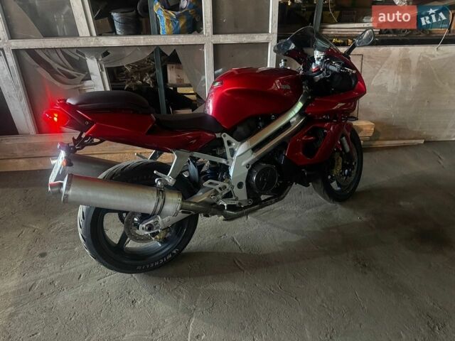 Априлия СЛ, объемом двигателя 1 л и пробегом 52 тыс. км за 6000 $, фото 1 на Automoto.ua
