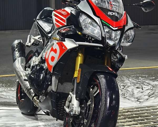 Априлія Tuono 1000 R, об'ємом двигуна 0 л та пробігом 41 тис. км за 13500 $, фото 1 на Automoto.ua