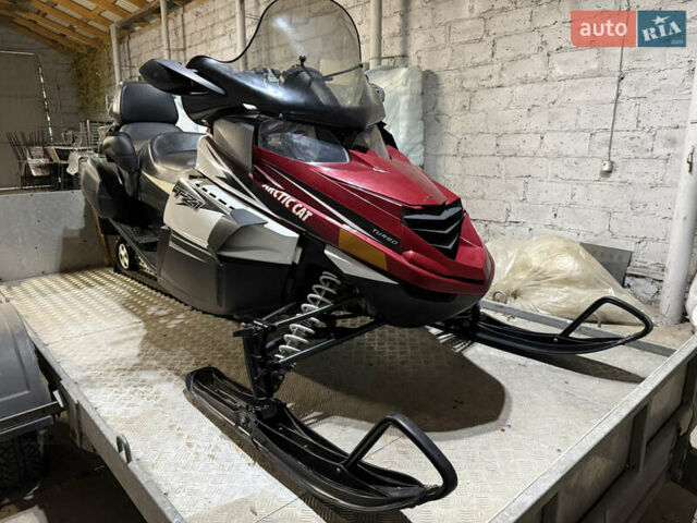 Красный Арктик кэт ТЗ1, объемом двигателя 1 л и пробегом 1 тыс. км за 10800 $, фото 1 на Automoto.ua