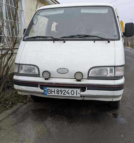 Білий Азія Топік, об'ємом двигуна 2.7 л та пробігом 350 тис. км за 1500 $, фото 1 на Automoto.ua