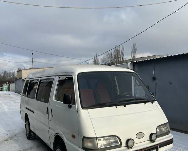 Белый Азия Топик, объемом двигателя 2.7 л и пробегом 500 тыс. км за 2600 $, фото 1 на Automoto.ua