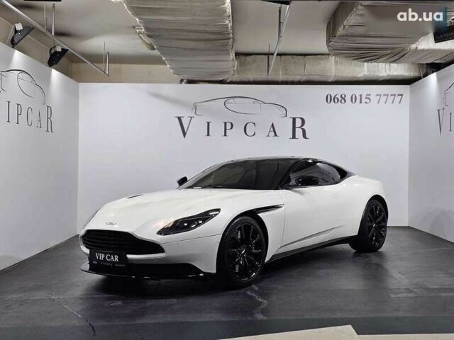 Астон Мартин DB11, объемом двигателя 4 л и пробегом 36 тыс. км за 108999 $, фото 1 на Automoto.ua