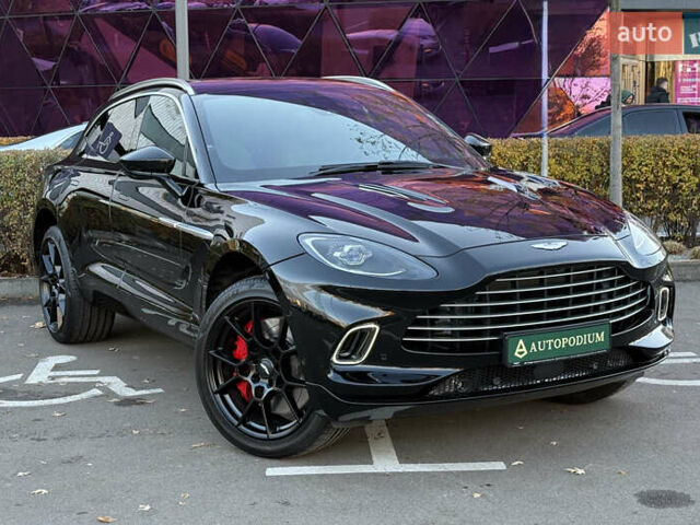 Черный Астон Мартин DBX, объемом двигателя 3.98 л и пробегом 2 тыс. км за 184999 $, фото 1 на Automoto.ua