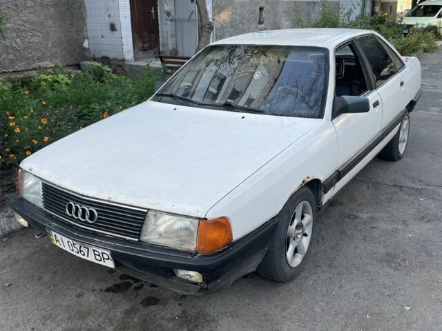 Белый Ауди 100, объемом двигателя 1.8 л и пробегом 3 тыс. км за 784 $, фото 1 на Automoto.ua