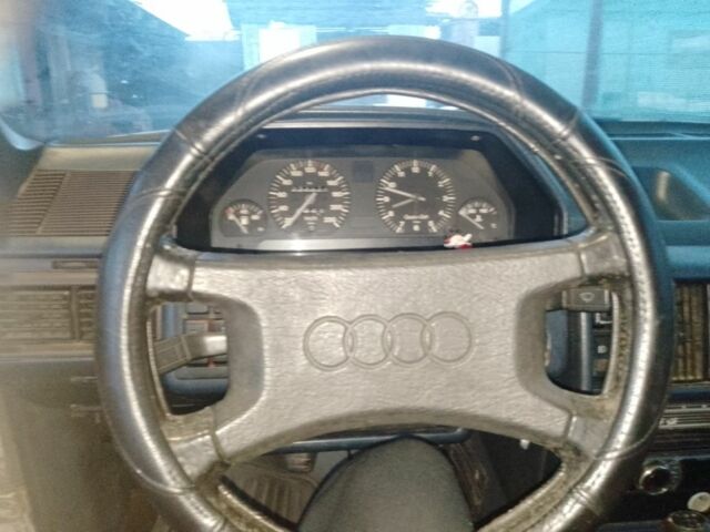 Белый Ауди 100, объемом двигателя 2.2 л и пробегом 7 тыс. км за 1241 $, фото 1 на Automoto.ua