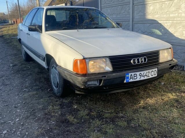Білий Ауді 100, об'ємом двигуна 2.1 л та пробігом 1 тис. км за 850 $, фото 1 на Automoto.ua