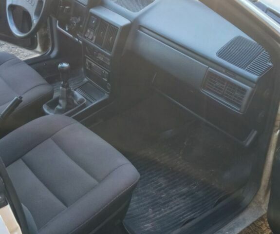 Білий Ауді 100, об'ємом двигуна 1.8 л та пробігом 495 тис. км за 2000 $, фото 1 на Automoto.ua
