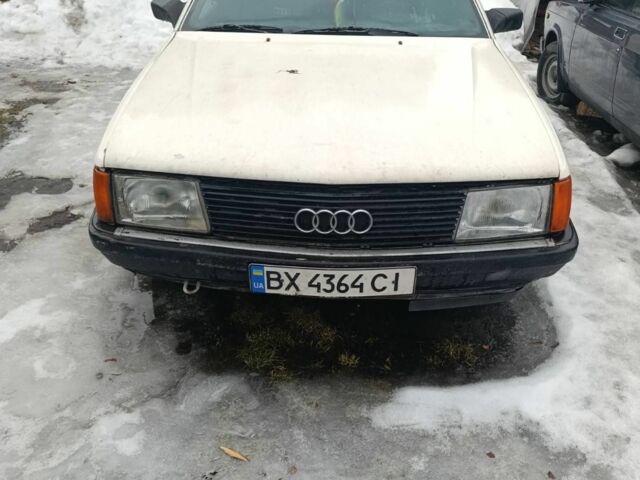Білий Ауді 100, об'ємом двигуна 2.3 л та пробігом 500 тис. км за 650 $, фото 1 на Automoto.ua