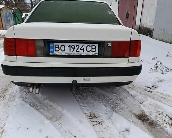 Білий Ауді 100, об'ємом двигуна 2 л та пробігом 560 тис. км за 2000 $, фото 1 на Automoto.ua