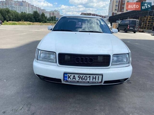 Белый Ауди 100, объемом двигателя 2.77 л и пробегом 470 тыс. км за 2800 $, фото 1 на Automoto.ua