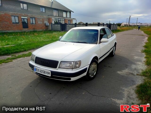 Білий Ауді 100, об'ємом двигуна 2.3 л та пробігом 400 тис. км за 1450 $, фото 1 на Automoto.ua