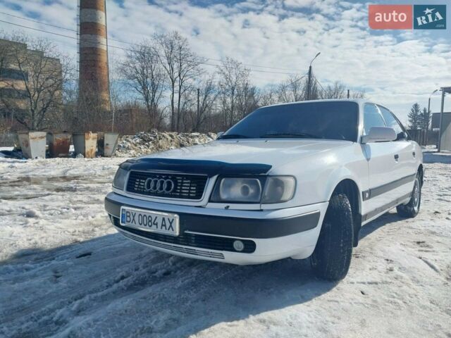 Белый Ауди 100, объемом двигателя 2.5 л и пробегом 370 тыс. км за 2900 $, фото 1 на Automoto.ua