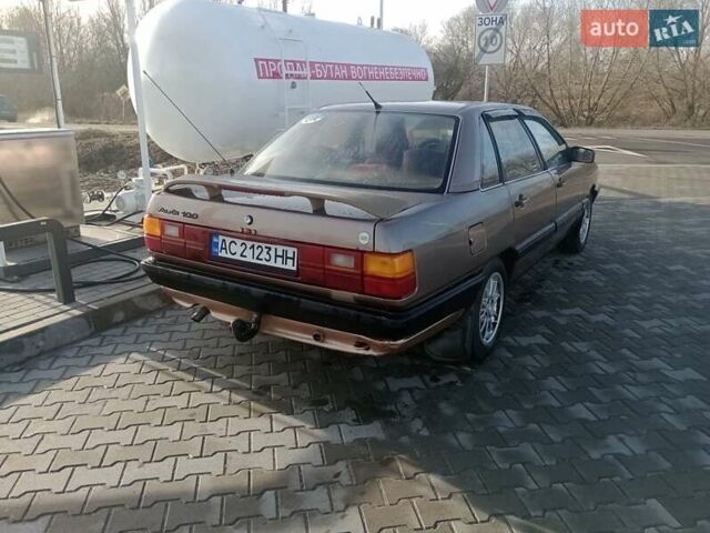 Бежевый Ауди 100, объемом двигателя 1.78 л и пробегом 275 тыс. км за 1750 $, фото 1 на Automoto.ua