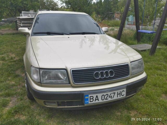 Бежевый Ауди 100, объемом двигателя 2.8 л и пробегом 370 тыс. км за 3200 $, фото 1 на Automoto.ua
