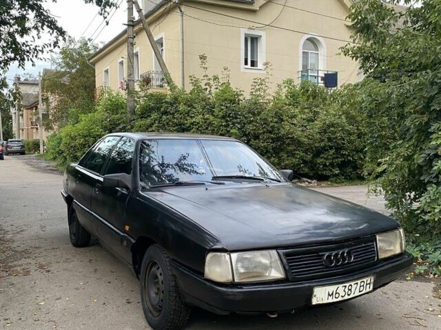 Чорний Ауді 100, об'ємом двигуна 2 л та пробігом 300 тис. км за 700 $, фото 1 на Automoto.ua