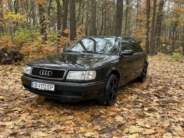 Черный Ауди 100, объемом двигателя 2.8 л и пробегом 496 тыс. км за 2500 $, фото 1 на Automoto.ua