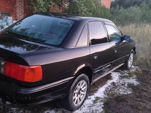 Черный Ауди 100, объемом двигателя 2.3 л и пробегом 700 тыс. км за 1800 $, фото 1 на Automoto.ua