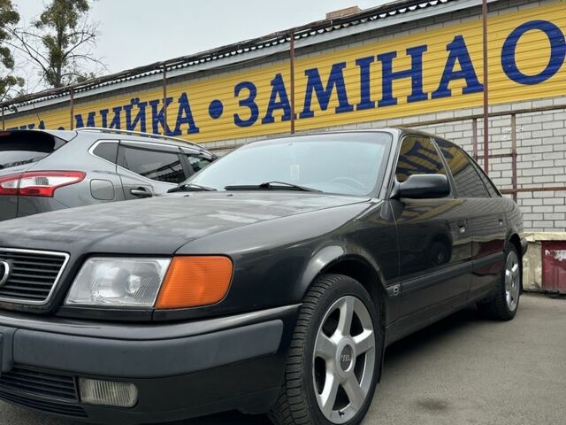 Черный Ауди 100, объемом двигателя 2.8 л и пробегом 400 тыс. км за 2999 $, фото 1 на Automoto.ua