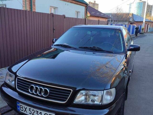 Черный Ауди 100, объемом двигателя 2.6 л и пробегом 400 тыс. км за 3100 $, фото 1 на Automoto.ua