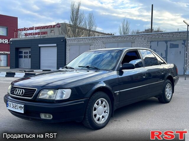 Черный Ауди 100, объемом двигателя 2.6 л и пробегом 399 тыс. км за 3300 $, фото 1 на Automoto.ua