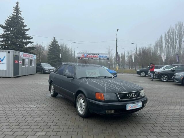 Черный Ауди 100, объемом двигателя 2.6 л и пробегом 440 тыс. км за 3300 $, фото 1 на Automoto.ua