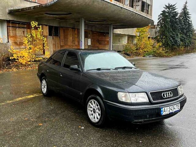 Черный Ауди 100, объемом двигателя 2.5 л и пробегом 333 тыс. км за 3000 $, фото 1 на Automoto.ua
