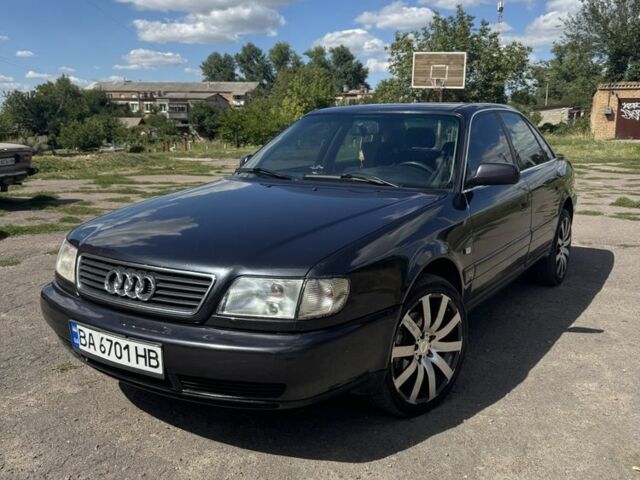 Черный Ауди 100, объемом двигателя 2.6 л и пробегом 300 тыс. км за 3503 $, фото 1 на Automoto.ua