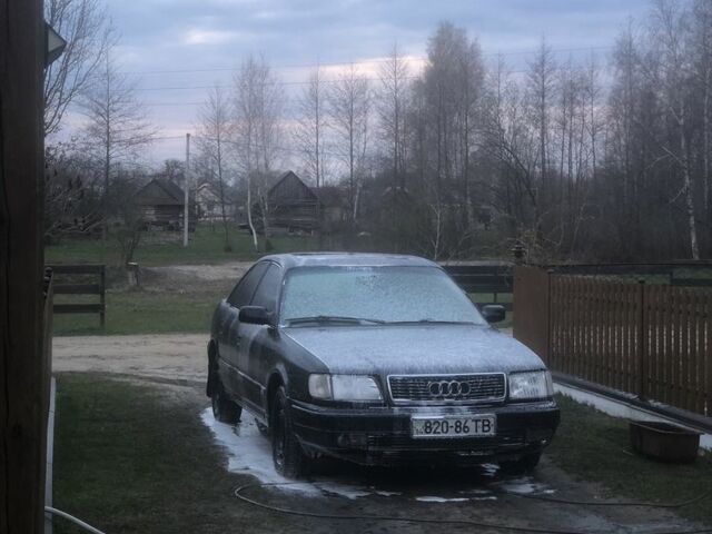 Черный Ауди 100, объемом двигателя 2 л и пробегом 3 тыс. км за 900 $, фото 1 на Automoto.ua