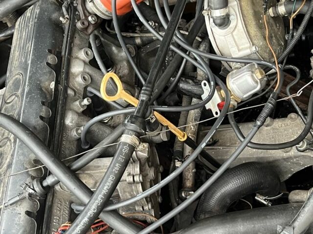 Красный Ауди 100, объемом двигателя 2.3 л и пробегом 3 тыс. км за 2100 $, фото 1 на Automoto.ua