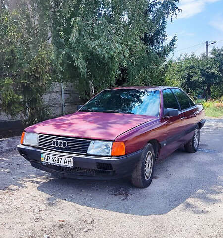 Красный Ауди 100, объемом двигателя 2.2 л и пробегом 160 тыс. км за 1000 $, фото 1 на Automoto.ua